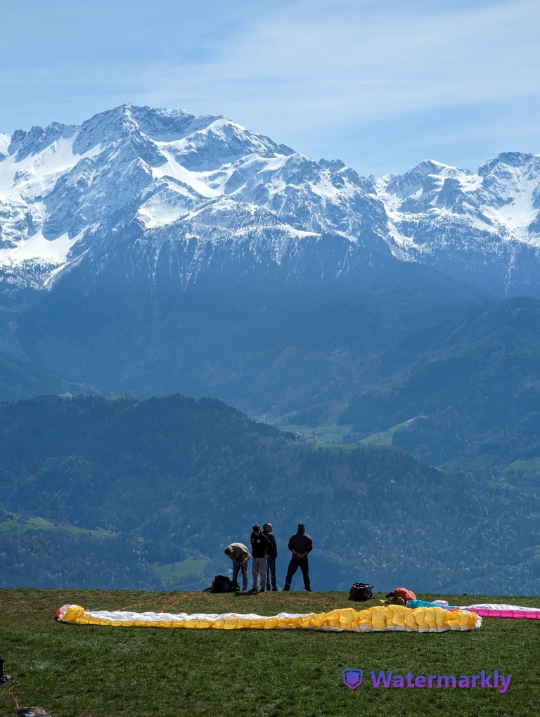 PXL 20230409 120230712